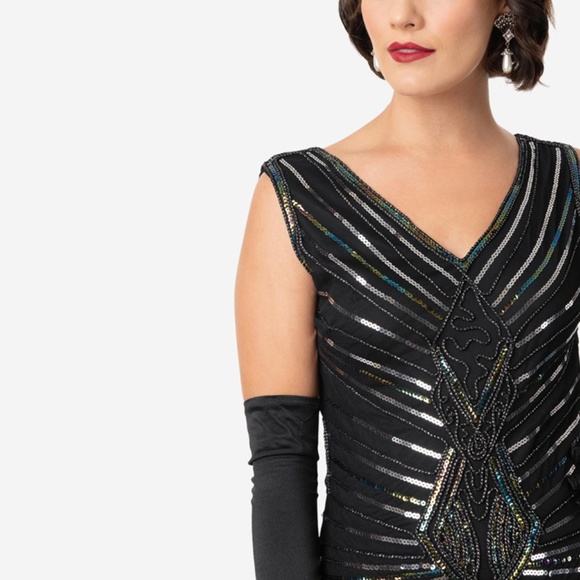 Black and Silver Beaded 1920's Flapper Dress - Picture 2 of 4